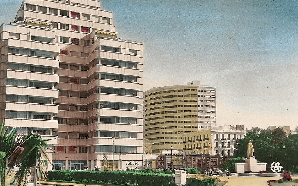 349-Residence et square Lyautey.jpg